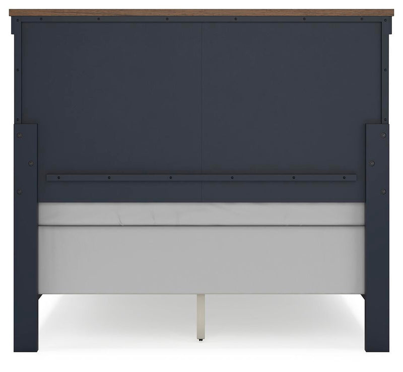 Landocken Full Panel Bed, Dresser, Mirror, Chest and Nightstand