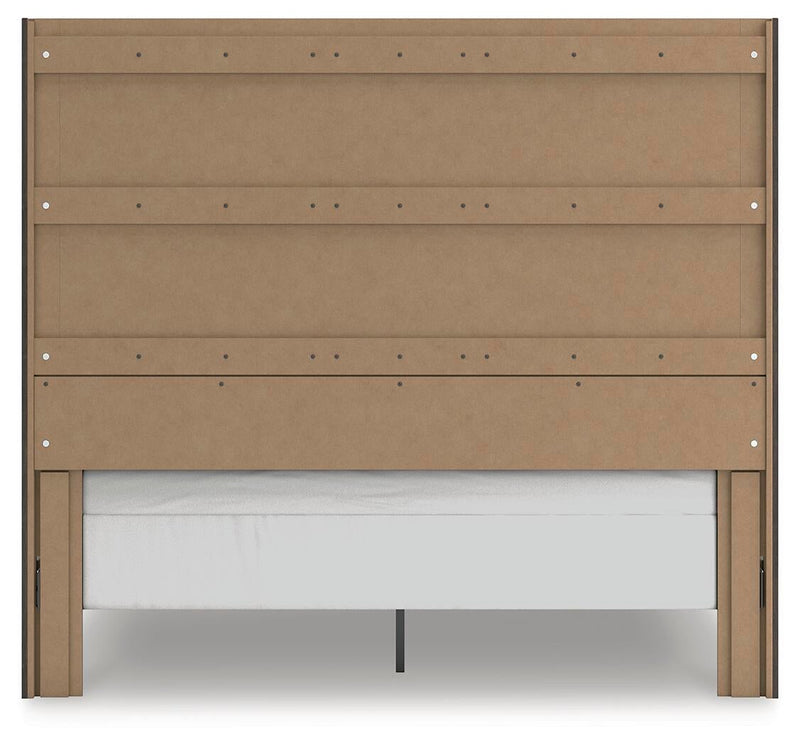 Fraluna King Panel Bed, Dresser and Mirror
