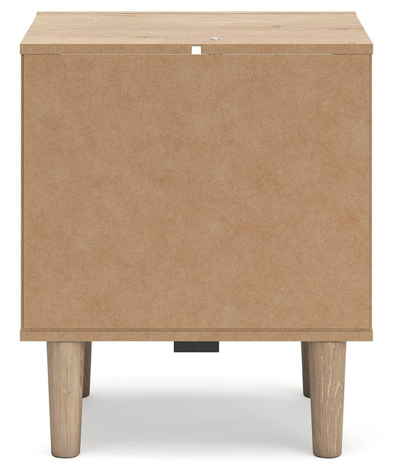 Cielden Queen Upholstered Bed with Roll Slats, Dresser, Mirror and Nightstand