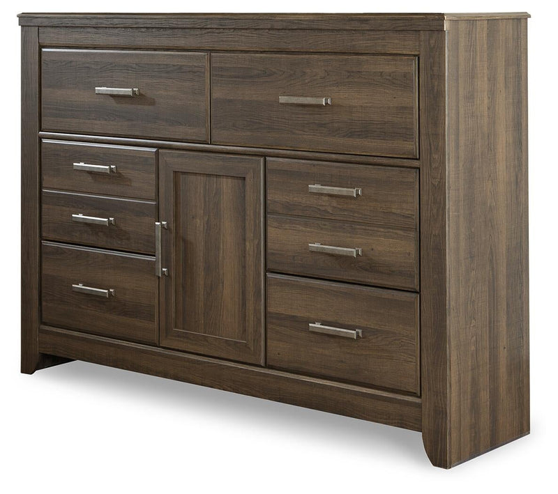 Juararo Dresser and Mirror