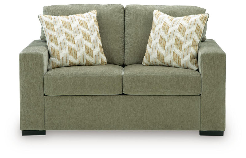 Bridgepoint Loveseat