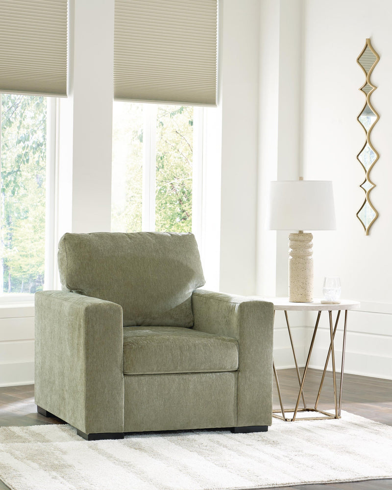 Bridgepoint Chair