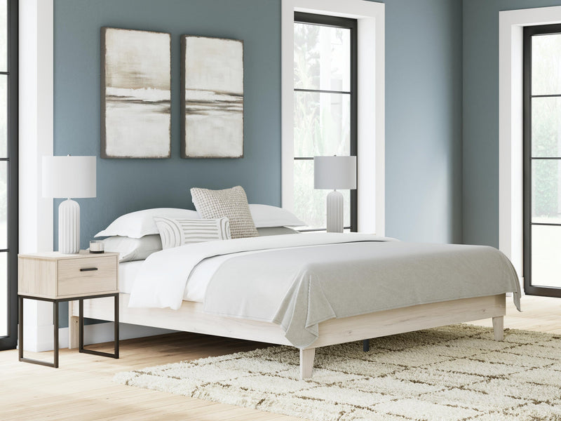 Socalle King Platform Bed
